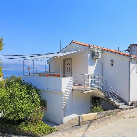 Apartments By The Sea Arbanija, Ciovo - 4320 Trogir Exterior foto
