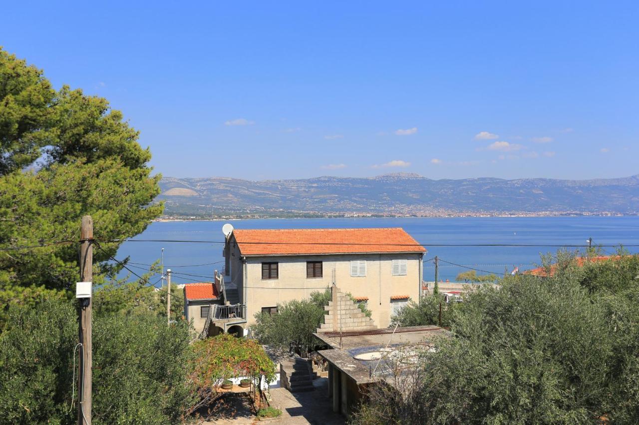 Apartments By The Sea Arbanija, Ciovo - 4320 Trogir Exterior foto